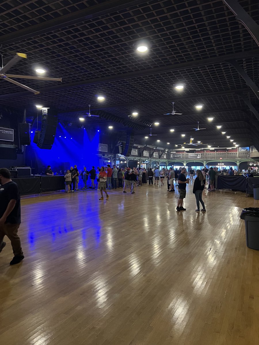 Five minutes to ⁦<a href="/realmarcusking/">Marcus King</a>⁩ at the ⁦<a href="/CasinoBallroom/">Casino Ballroom</a>⁩ in Hampton NH