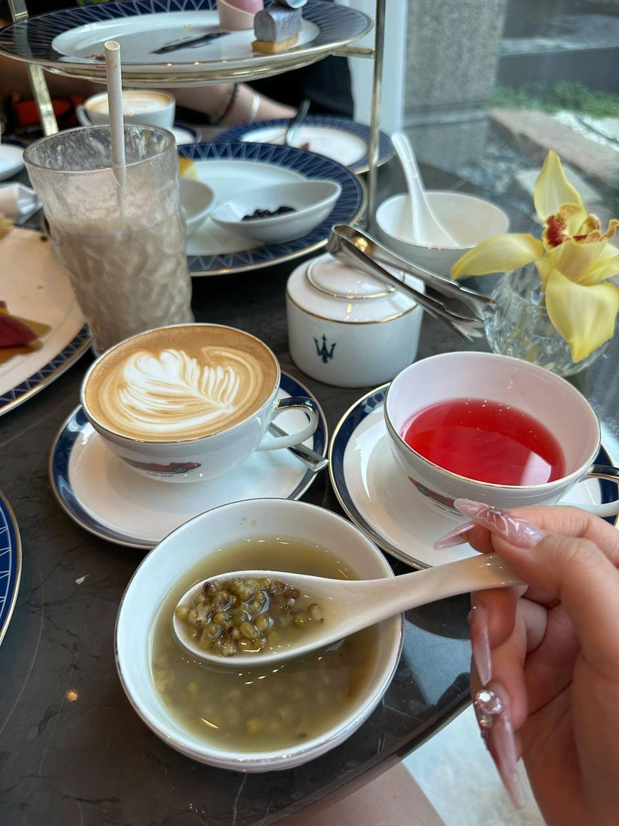 trybendsky's tweet image. Nice afternoon😋