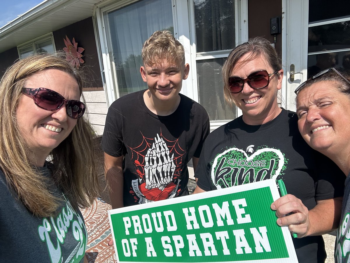 Welcome Class of 2027! We enjoyed meeting some of our newest Spartans today. #olchspride