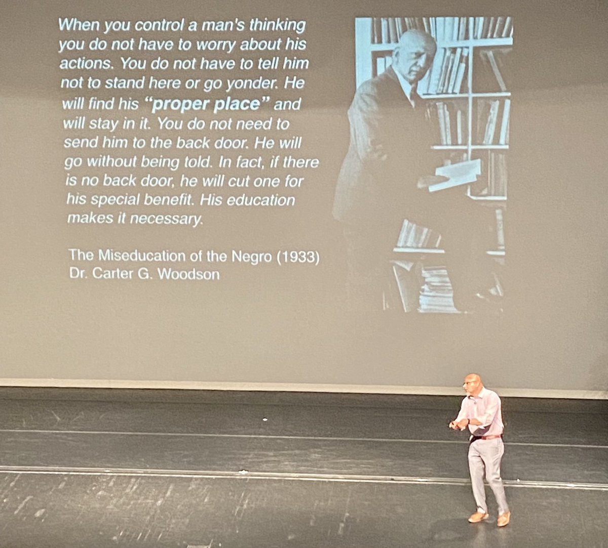 APStiverne's tweet photo. Leadership Week Day 3: Keynote Speaker @PrincipalKafele
So many words describe his motivational speech: phenomenal, profound, thought provoking, self-reflecting, powerful, necessary. We’re in the “proper place” to help every child meet success! “I SEE you!”
#LeadWithIntention https://t.co/kSmrCInPO0