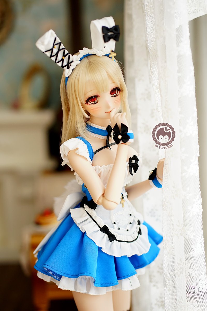 BOOTH限定販売通知
8月10日午前10時に発売する。
アクアブルー:20ピース
ネイビー:20ピース
よろしくお願いします