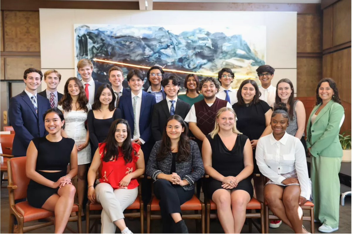 Congratulations to the CMC Model United Nations team, who placed 5th in the World Division of the North American College Model U.N. Final Rankings for 2022-23. 🏆 bestdelegate.com/2022-2023-nort…