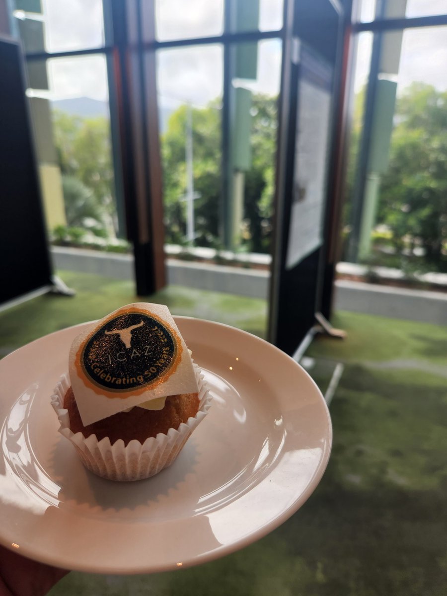 jrmkg's tweet photo. A cute little birthday party at #icaz2023 😊 https://t.co/9EmbBazBsj