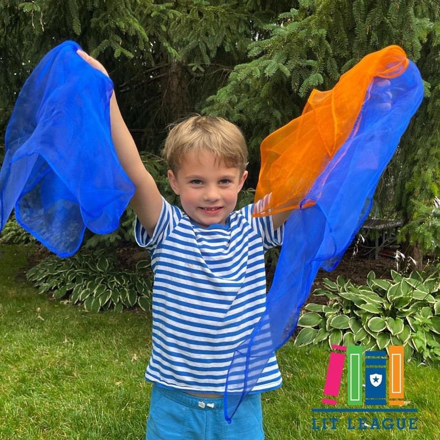 The juggling scarves were a huge hit! 

We’re excited to be finishing up our SONG AND DANCE MAN Picture Book Activity Box. The juggling scarves will be heading your way, along with the sweet book, in a few months.

#litleagueboxes #raisingreaders #bookishplay #funwithkids