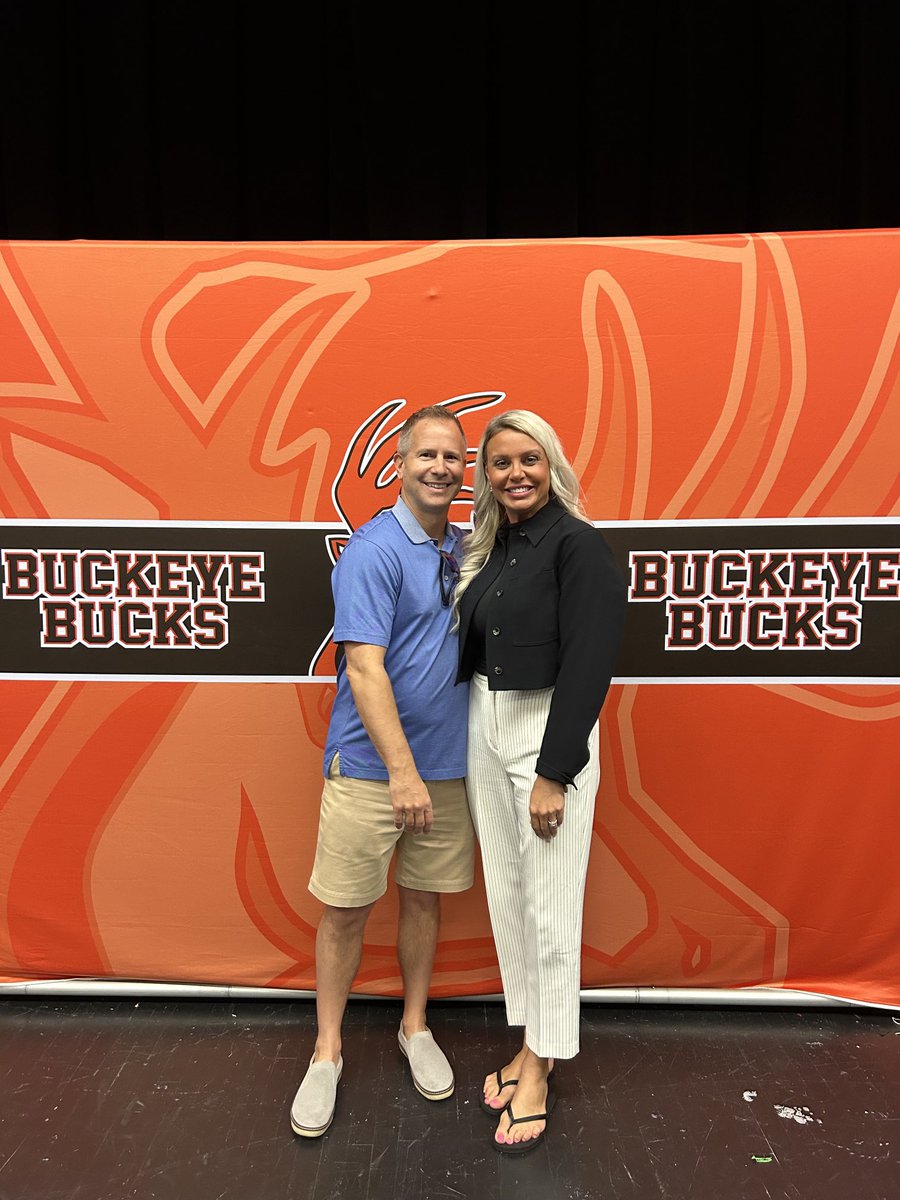 BuckeyeHS's tweet photo. Thank you ⁦@BuckeyeSchools⁩ for helping us welcome new Athletic Director Mr. John Myers and Athletic Office Secretary Mrs. King-Federinko to the Buckeye Family! Their years of experience will help us Raise Standards and Exceed Expectations ⁦@BHSAthDep⁩ https://t.co/fwVJKscKhb