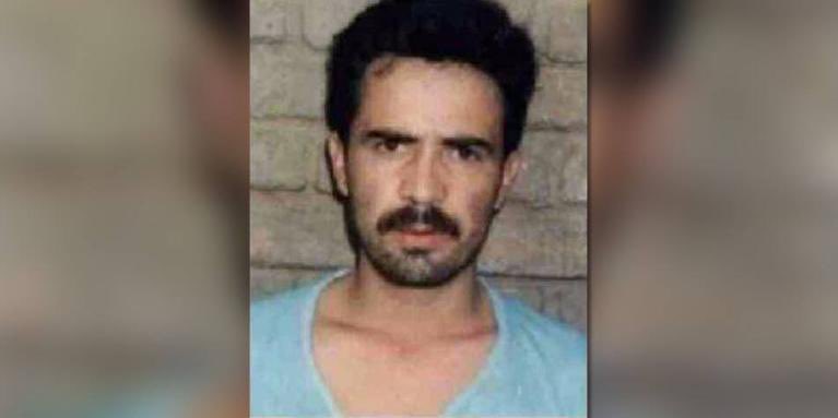 EIExpedienteCol's tweet photo. Este es José Benigno Guzmán Mora, alias el rolo, es el hombre del ELN encargado de ejecutar el plan para asesinar al fiscal Francisco Barbosa en Bogotá. Según la Fiscalía General, tres fuentes de altísimo valor advirtieron sobre este plan, que incluiría un pago de $3.000 millones https://t.co/PmDyZ9QS0G