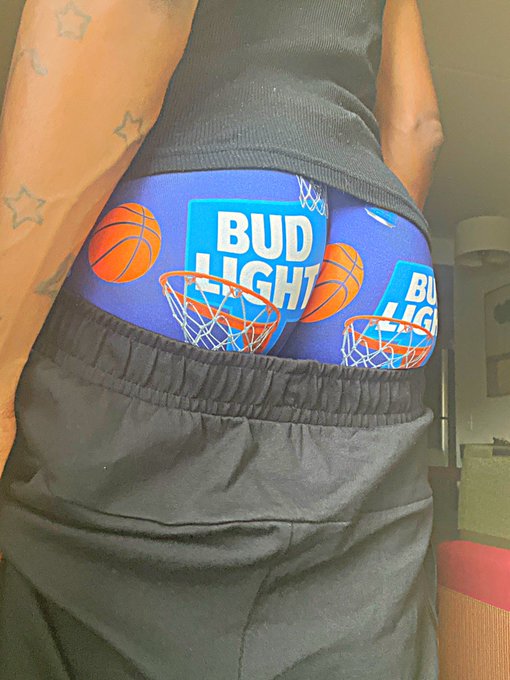 🖤💙🖤.🤫.🖤💙🖤 https://t.co/fQfY4WGSoH