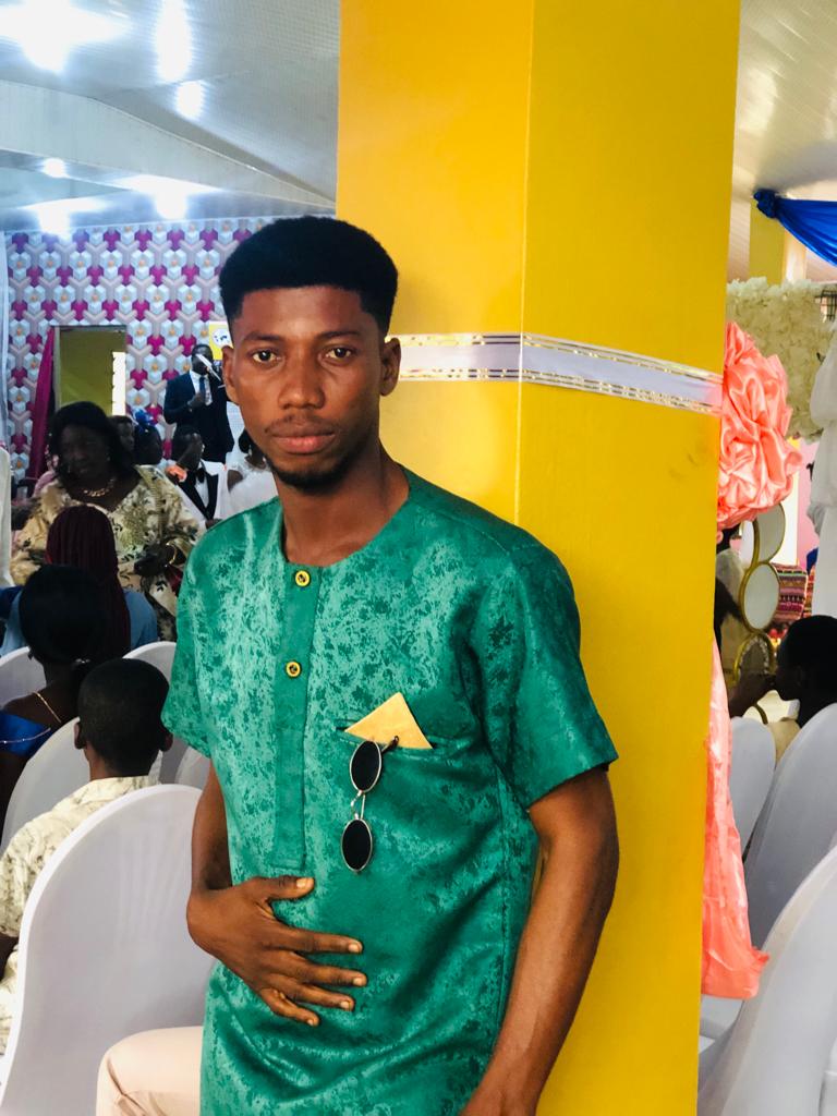 Excellence is my Hall mark 😁✊

#SHRILLEXTHEFINEST  😎✊🙏

#UPNESSSTILL 👆✊🙏

#MADEBYGOD😊✊🙏

#BLAKLAAAFORLIFE✊✊✊

#AMAGLOBALICON🌍✊🙏