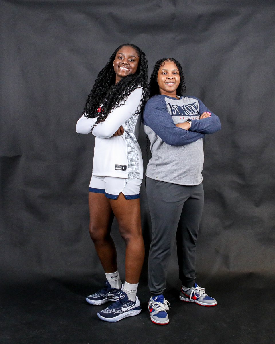 JakahlaCraft's tweet photo. Thank you @StJohnsWBB for the amazing official visit! I had an amazing time with @SJUCoachT , @walker_coach , and the team :) https://t.co/86X35jpt5w