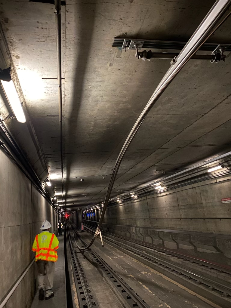 regtrainreview's tweet photo. with the clarity of hindsight i think we can say that this is one of the funniest events in los angeles metro rail history https://t.co/6eJ0R73k75