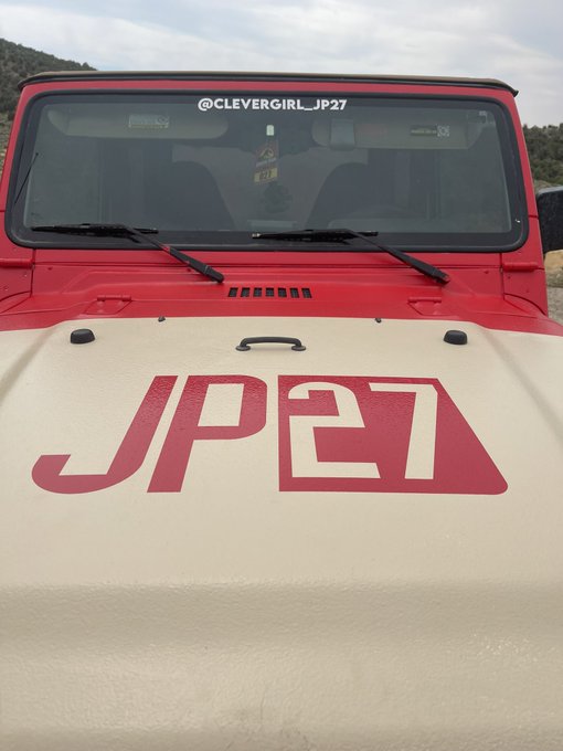 More pics for those interested https://t.co/xgDQ03skct<a href="/tag/doublerainbow"class="tags"><span>#doublerainbow</span></a>