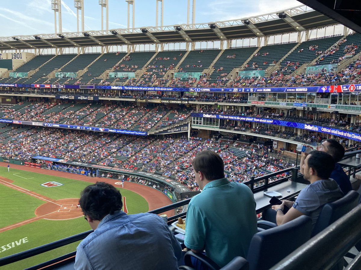 abribriesco43's tweet photo. Enjoying a @CleGuardians game to cap off #2023 @AATSHQ #HonoringOurMentors program 

Amazing group of #graduating #CTS trainees joining us @ClevelandClinic 

@tssmn @CleClinicHVTI @karamlou @AskDrMarc @LarsSvenssonMD https://t.co/99dWg0XEIp