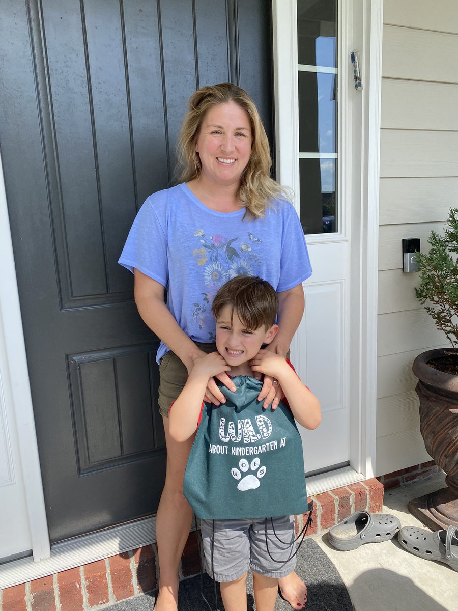 We visited some more of our Kindergarten Wildcats today! We’ll be in the Stella and Peletier areas on Thursday! 💚🤍 #WildAboutWhiteOak