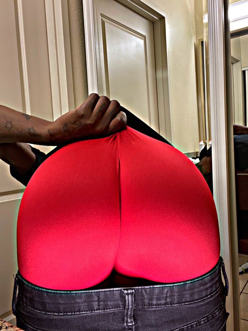 🙈.❤️❤️❤️🙈❤️ https://t.co/ze65hWmtZy