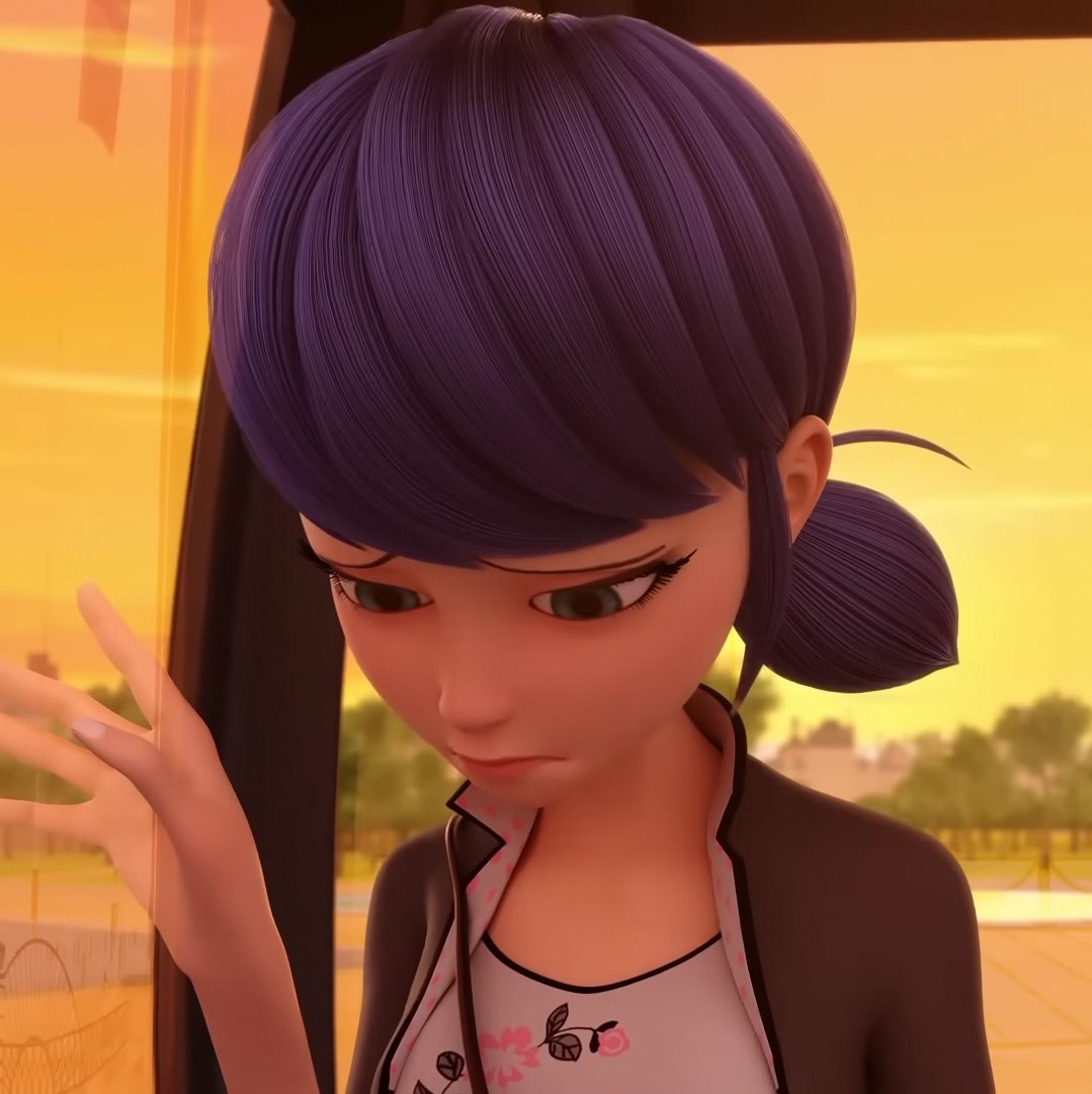 voltaladynoir's tweet photo. nos mulheres meio marinette dupain-cheng https://t.co/HjlHt869nV