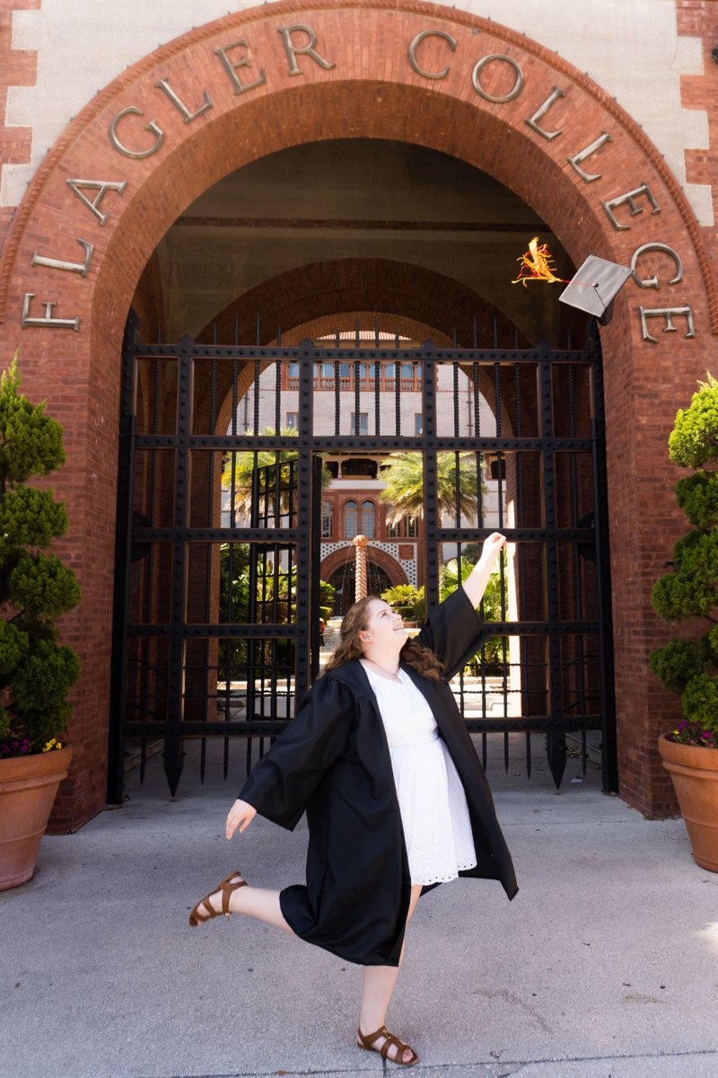 FlaglerCollege's tweet photo. #FCGradStories: Annabelle Lassiter, '23
βMy Flagler experience was defined by community, learning adaptability, and friendship.β
Annabelle's life at Flagler: https://t.co/DBPrabbDsx https://t.co/iI4I3Xs9NA