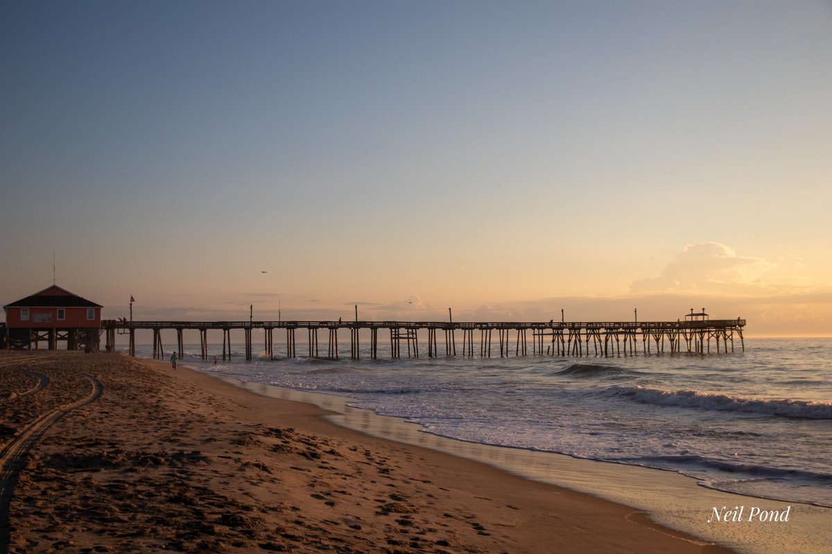 Ponder41's tweet photo. Sunrise at the Rodanthe Pier #NorthCarolina #ocean #sunrise #camping https://t.co/jCV6Xao7Ew