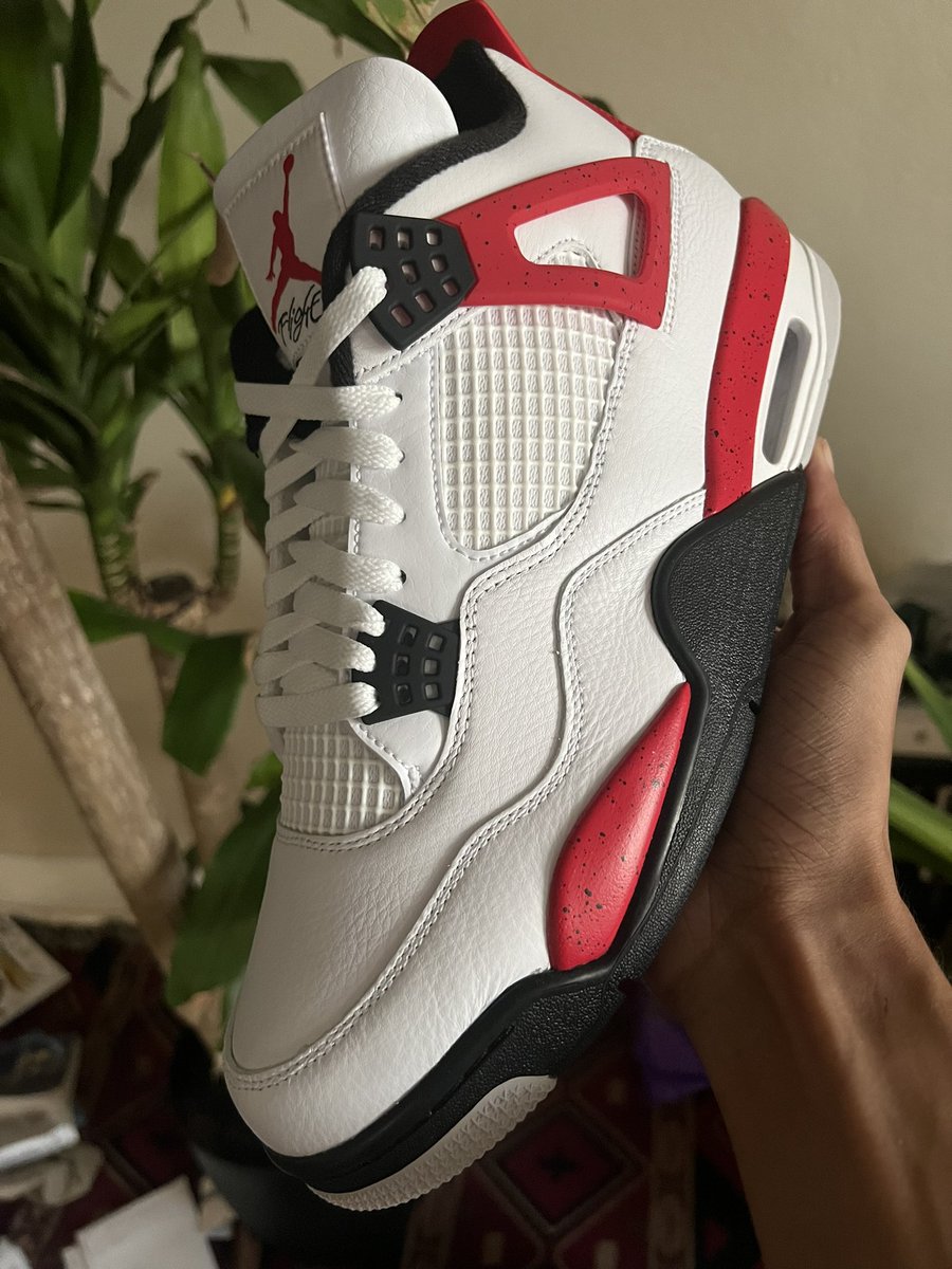 tdotharris's tweet image. Cop? #retro4