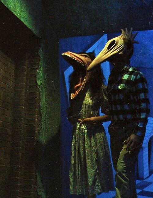horrorlogy's tweet photo. beetlejuice (1988) https://t.co/OB3Fllq2xK