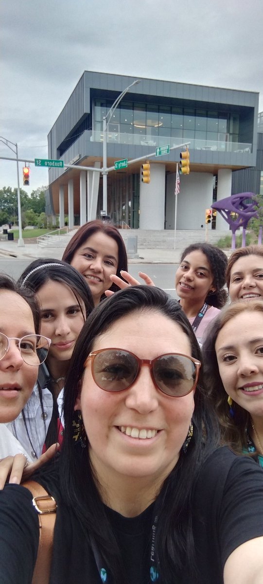 Laura Arévalo tweet media