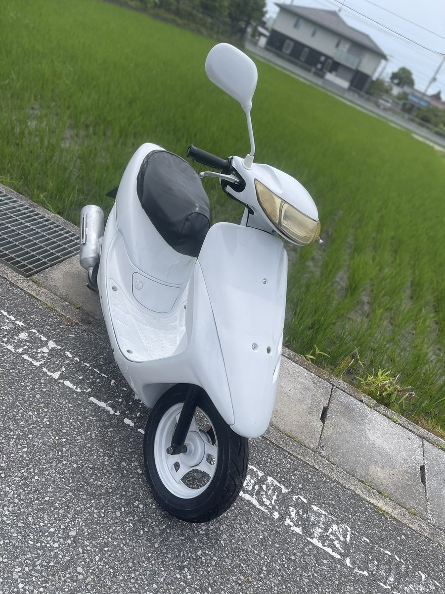 Fk_Workshop's tweet photo. ライブディオ売ります！
実働車

詳細は画像にてご確認ください！

一括 ¥32,000

#ライブディオ売ります
#DIO売ります　#ZX売ります
#原付売ります
#ふくまる工房 https://t.co/kNtRr9i8ls