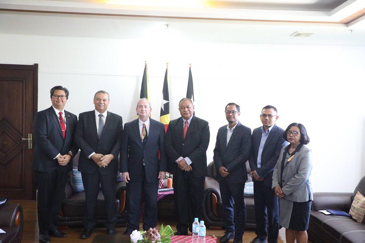 Great discussion! Charge d'Affaires Tom Daley and TL Foreign Affairs Minister Bendito Freitas discussed the relationship between the U.S. and Timor-Leste, Timor-Leste's aspirations to join ASEAN and explored other areas for future cooperation.