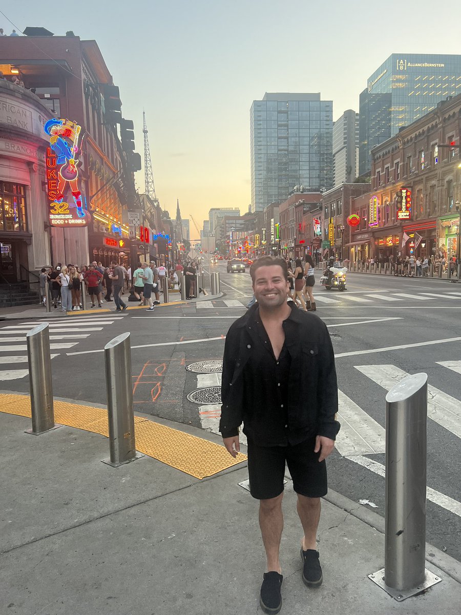 Joe McElderry tweet media