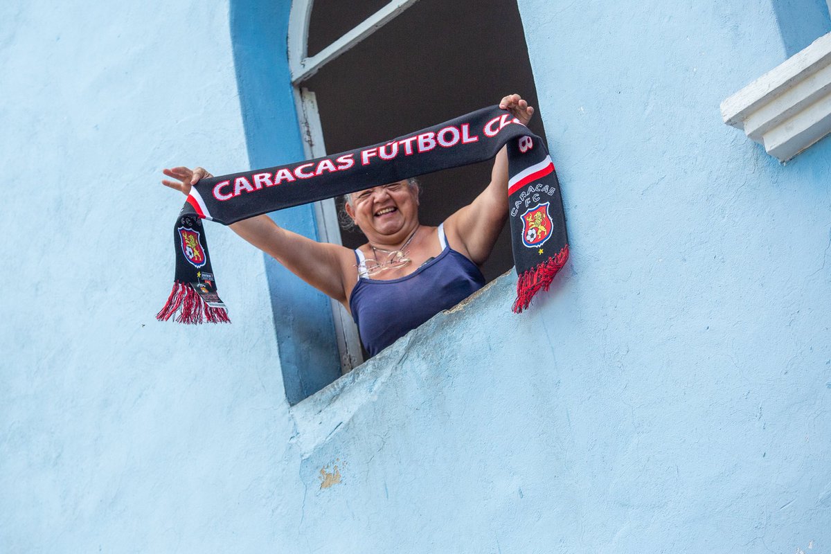 Caracas_FC's tweet photo. Un amor para toda la vida ❤️ https://t.co/HrvVIwACAM