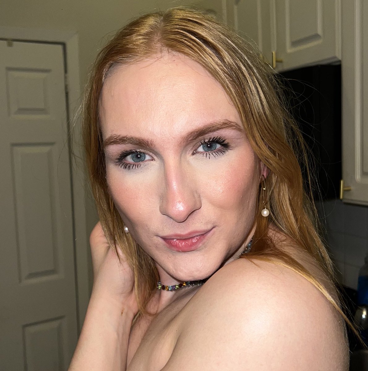 blairetsxxx's tweet photo. The Face/ The Dick https://t.co/dWS4QMWbHo