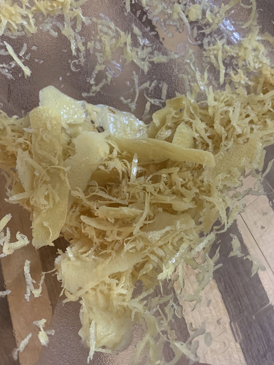 dallascarlson's tweet image. Limoncello
.
#homechef #cheflife #truecooks #chefdallascarlson #killinitinthekitchen #makinmygrandmasproud