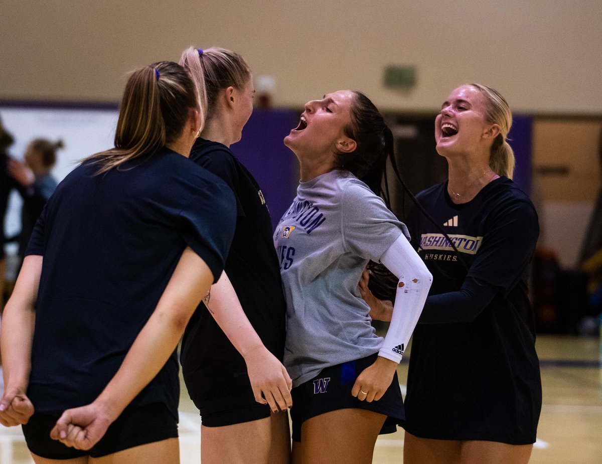 Washington Volleyball tweet media