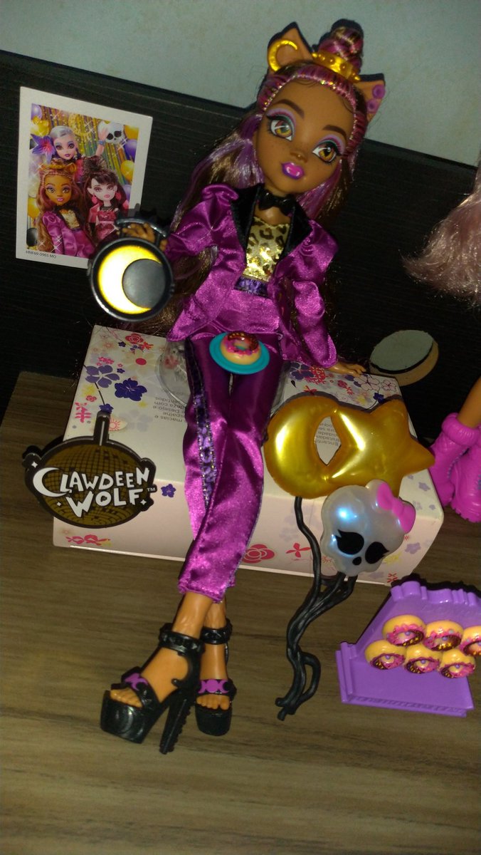 CarvalhoDough's tweet photo. @winxclubpretty In the moonlight... ๐๐๐บ
#Clawdeeng3 #Clawdeen
#Monsterhigh3 #monsterhigh
#Monsterball https://t.co/oWKHt9dntU