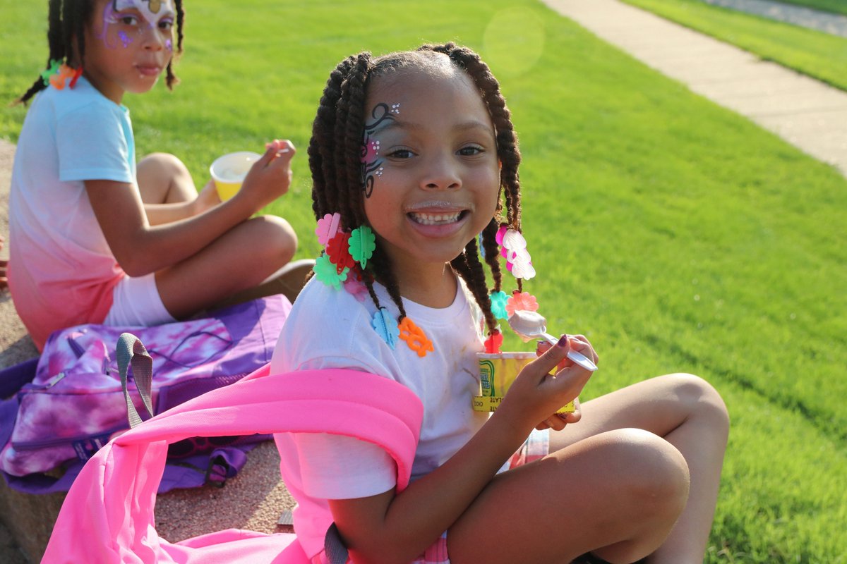 rockwoodschools's tweet photo. What a wonderful evening at Rockwood’s annual “Meet Me in St. Louis” event in Forest Park. Representatives from all Rockwood schools met and reconnected with students and families who participate in the VICC (Voluntary Interdistrict Choice Corporation) program providing food, games and services to help kick off the new school year. #FocusonUnity