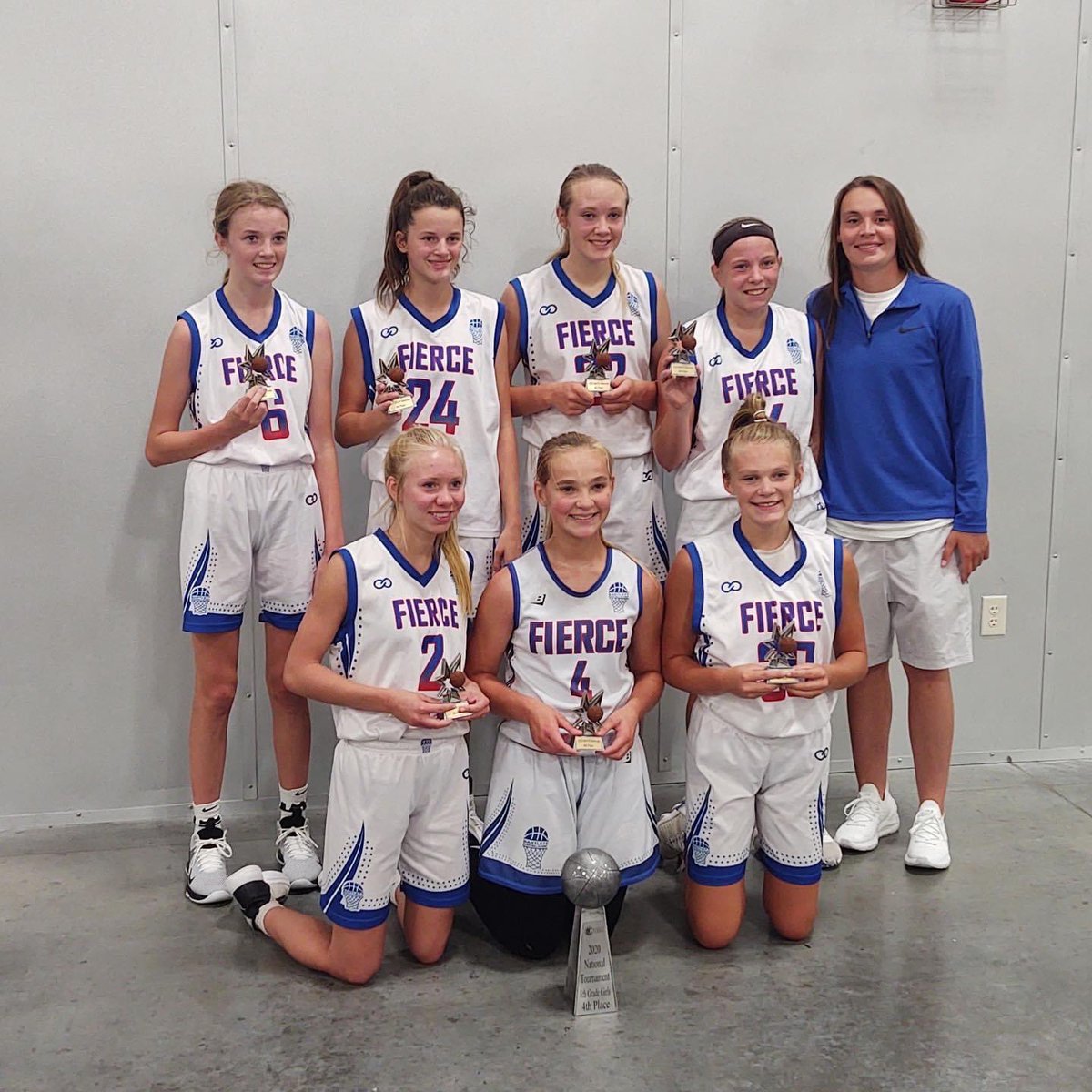 🌟🏀All Starz 17u is a very special group of girls I started with 4 years ago. The have compiled an impressive record and built a lifelong basketball family!❤️ 
Overall record of 90-26 with a National Championship in 2022
Freshman➡️Seniors 
Desta, Jaxsyn, Olivia, Abby and Sadie❤️
