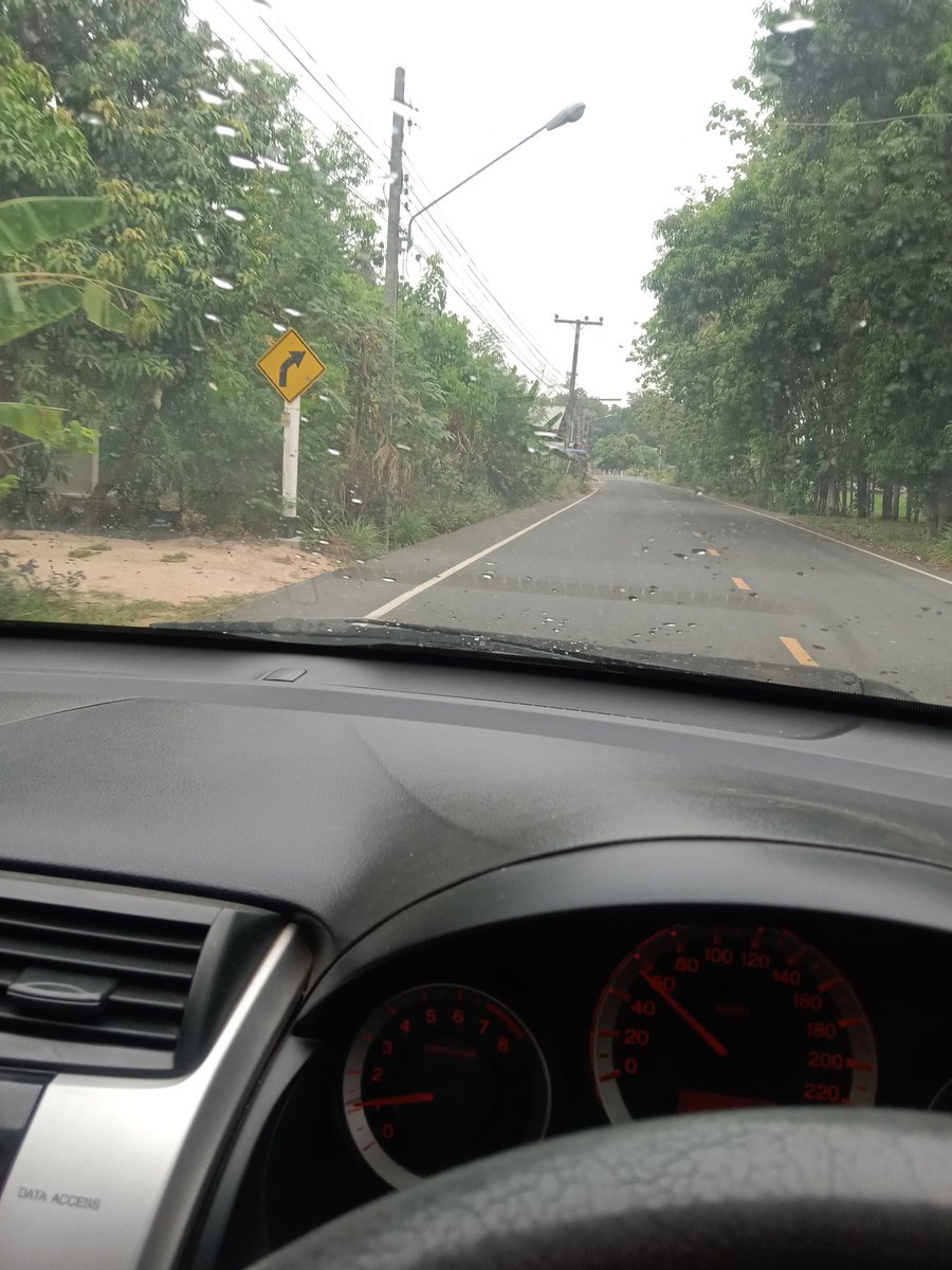 Mint55525464's tweet photo. ไปไหนดี  เหงาๆ  ชวนได้นะ บุรีรั��ย์ https://t.co/Hle8kFuUgJ
