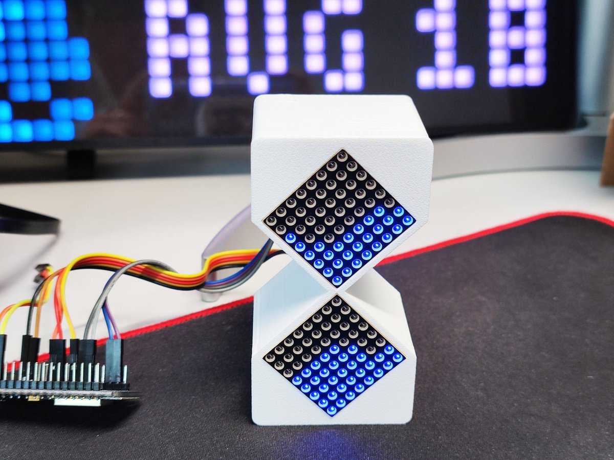 ohdarling88's tweet image. 赛博沙漏,运行时电流 35 mA,回头再搞一下 ESP8266 的低功耗设计,看看能不能搞到一周续航。
#Arduino #ESP8266