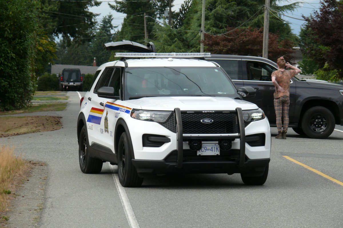 John_D_Ferguson's tweet photo. Police closed down 244 and 58th in Langley for several hours https://t.co/SnTGIcCdD4