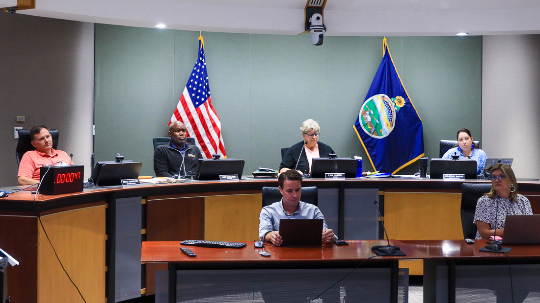 LawrenceKSTimes's tweet image. Lawrence city commissioners tonight approved a revived ordinance banning single-use plastic bags citywide.
lawrenceks.news/3KzUPnE