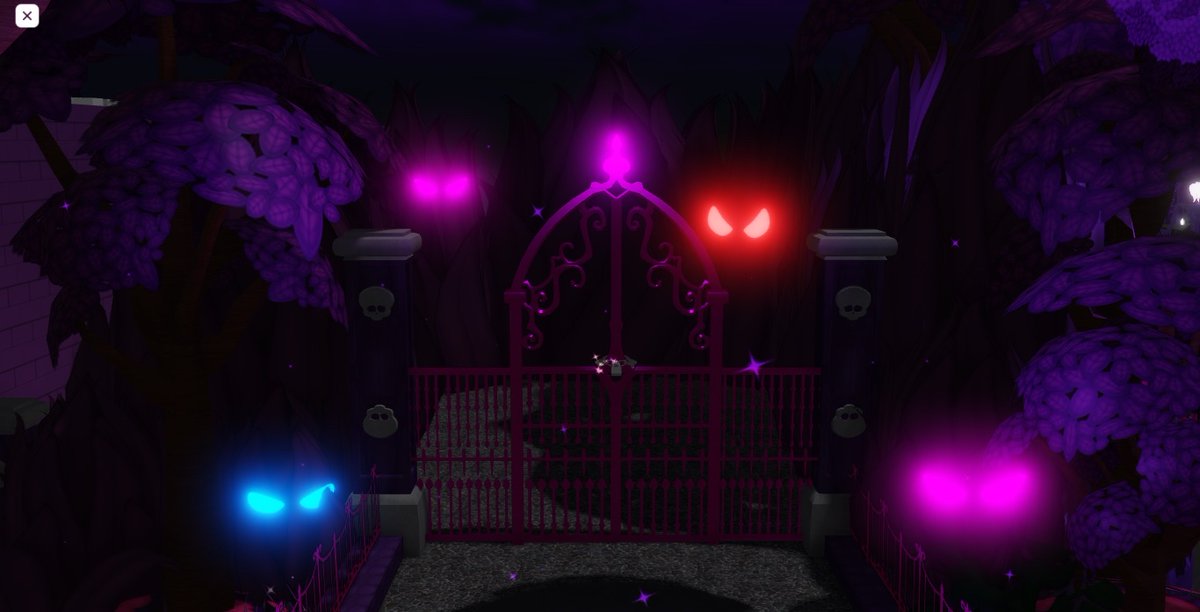 dearyvie's tweet photo. 🦇🎀2/2 MONSTERZVERSE MAP LEAKS‼️

--join the discord for more leaks🖤
https://t.co/qsi0VrvMPL

#MonsterzVerse #MONSTERZVERSE #MV #mv #monsterzverse #RTC #roblox #dressuptea #monsterzverserblx https://t.co/H6dr4xnwoB