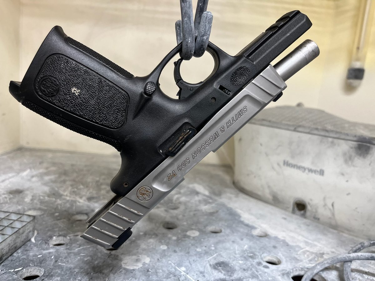 Lieutenant Kevin Ruggiero (@ruggierompd) on Twitter photo "🚓 @miamipd Violent Crimes Unit strikes again! Another arrest made, coupled with a successful search warrant that recovered the firearm. Our relentless efforts towards justice and community safety continue! <a href="/rperezmpd/">First Assistant Chief Richard Perez</a> <a href="/MajorBJosephMPD/">Major Bianca Joseph</a> "🚓 @miamipd Violent Crimes Unit strikes again! Another arrest made, coupled with a successful search warrant that recovered the firearm. Our relentless efforts towards justice and community safety continue! <a href="/rperezmpd/">First Assistant Chief Richard Perez</a> <a href="/MajorBJosephMPD/">Major Bianca Joseph</a>