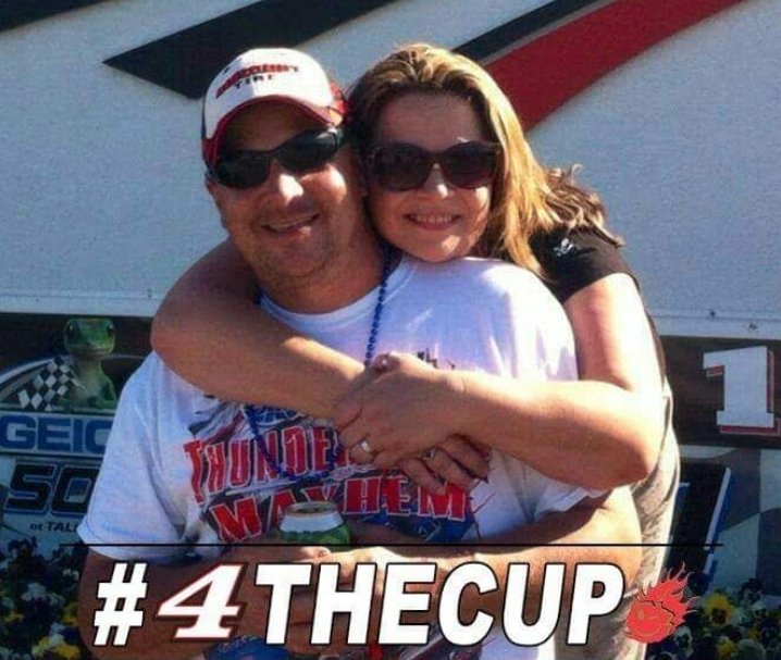 RoxanaBUD29's tweet photo. @BuschBeer @LVMotorSpeedway @NASCAR Keith &amp;I have been as 1 for 15 yrs. A pitstop wedding would complete us 
I'm a huge Harvick fan This would be perfect The only vacations we take are to  Nascar races . Our 1st one was Daytona  in 08 We go to every 500 Dega Bristol  #dreamscometrue🍻 #Buschpitstopwedding #contest https://t.co/vCgTcgLY9e