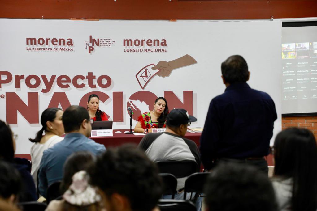 Mary_Luisa_AG's tweet photo. Asistimos al @infpmorena a dialogar sobre nuestro proyecto de nación como gobierno de la 4T desde el sector ambiental.

Es un gusto poder comentar con todas y todos los pasos que hemos seguido de la mano de nuestro presidente @lopezobrador_ y por dónde quisiéramos que continuara la transformación del país.