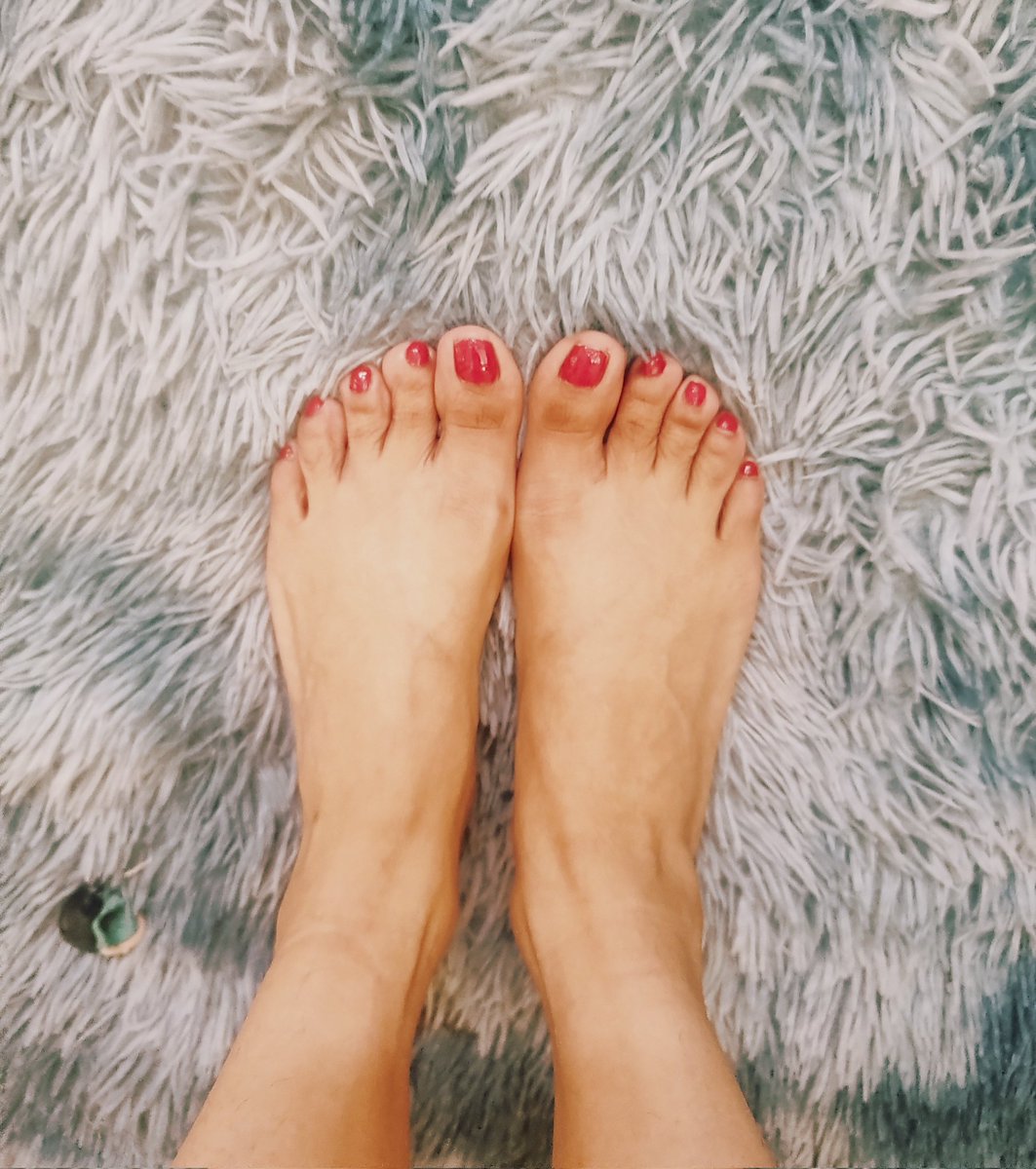 Velbal04's tweet image. Sigueme en el enlace para más contenido de pies 
app.feetfinder.com/userProfile/Ve…