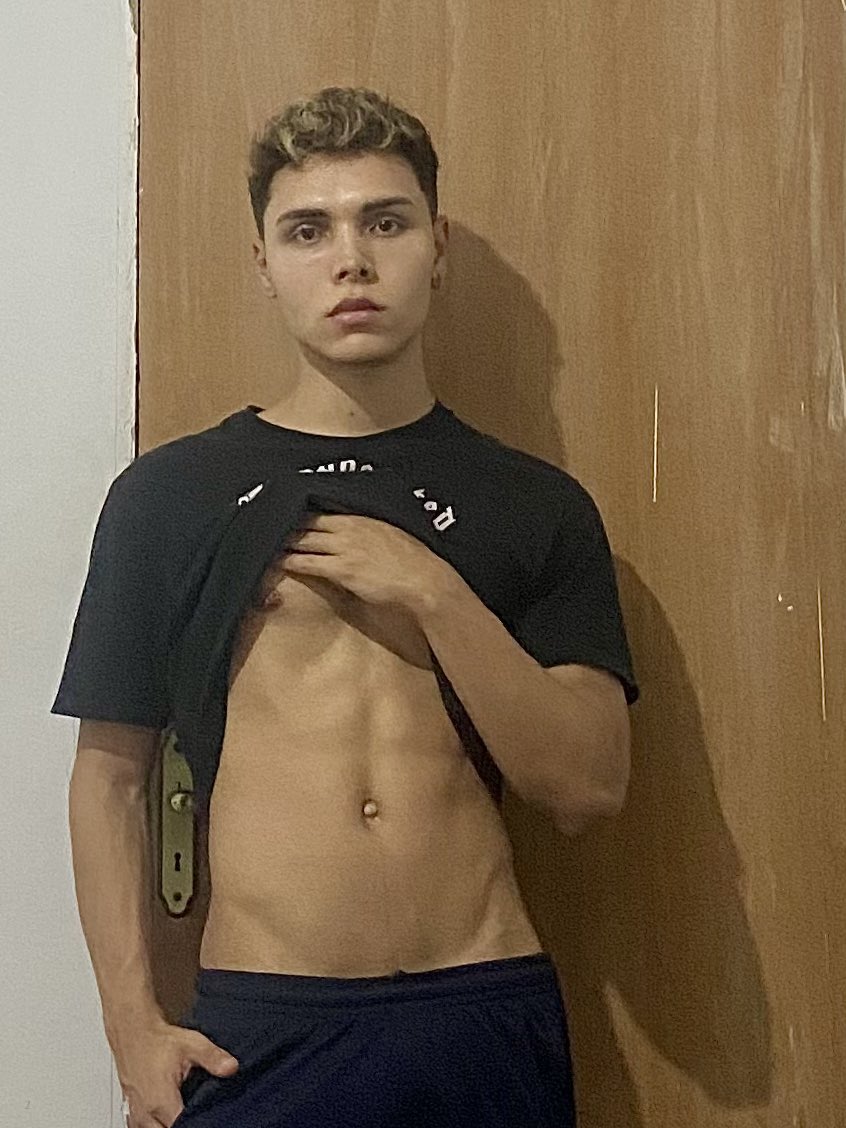 criature_dark's tweet photo. #gay #boy #top #novin #loirin #rj https://t.co/EIRZzlXec5