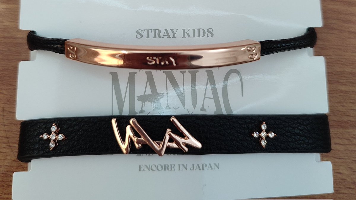 ftrdwijynt's tweet photo. @strayselling @hyuneins Wts bracelet set felix ready ina ya, condinyaa masih mulus belum ku pake samsek more info condi bisa DM aja yaa, thx🙏 https://t.co/zGMglrlSqy