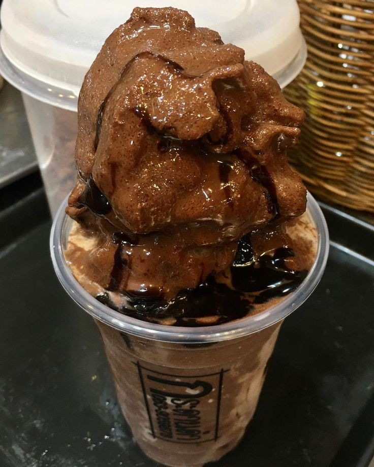 Zxxar___'s tweet photo. อร่อยดีนะ หรือว่าฉันเปลี่ยนจากชามากินโกโก้ดี? https://t.co/fTj5ZhoUc9
