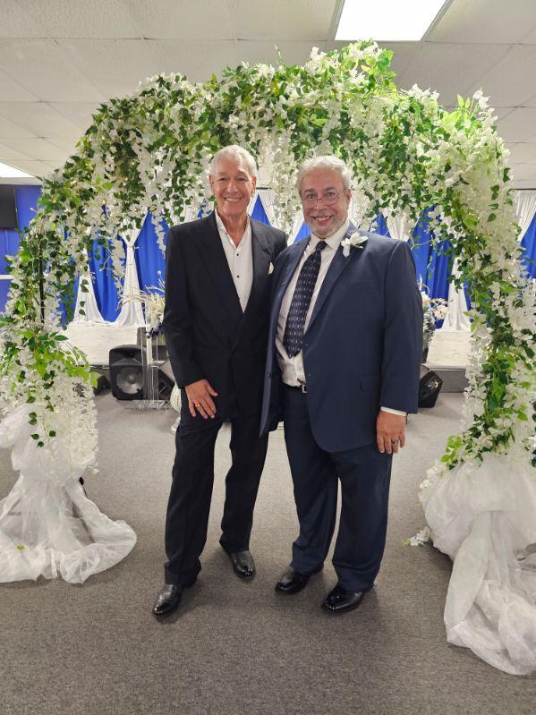 chainsoff's tweet photo. #Muncie #Wedding My Best Friend Douglas Mitchell Came to Join me for this Wedding to see what God was bringing together! https://t.co/Nx0710es6m