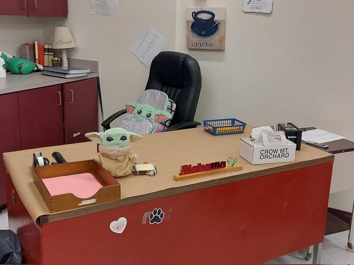 I covered my desk in butcher paper so I can write on it since I'm forever searching for my many notepads and then losing said note once written. #teachersoftwitter