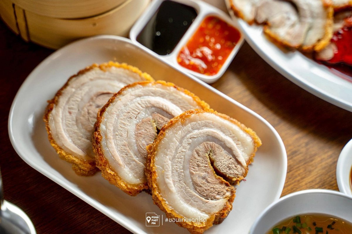 Cynthia_Rowena's tweet photo. เหล่าสาวกหมูกรอบเลิฟเวอร์ พลาดไม่ได้แล้ว หมูกรอบที่ไม่เหนียวหมูกรอบที่กรอบนอกนุ่มใน แบบนี้ต้องซื้อมาลองแล้ว
ดูสินค้าเพิ่มเติมได้ที่ อี-มาร์เก็ตเพลซโฉมใหม่จากชุมชนทั่วไทย
#depaConnexion #Connexion #TVDirect #ThailandPostMart #ของดีทั่วไทยส่งให้ถึงมือ #TVD #ไปรษณีย์ไทย #SMEBank https://t.co/hlKJEX0hXC