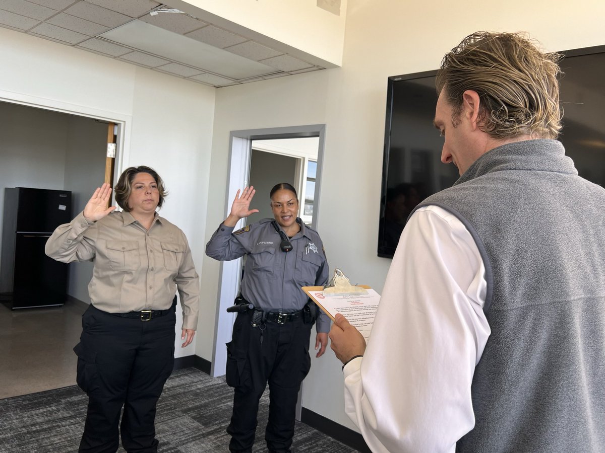CCSFPD's tweet photo. Please welcome our two new faces to the CCSF PD family. CCA Kamala Duplessis and Dispatcher Jennifer Kloeppel! Give them a shoutout. https://t.co/tKTsNf2Nmn